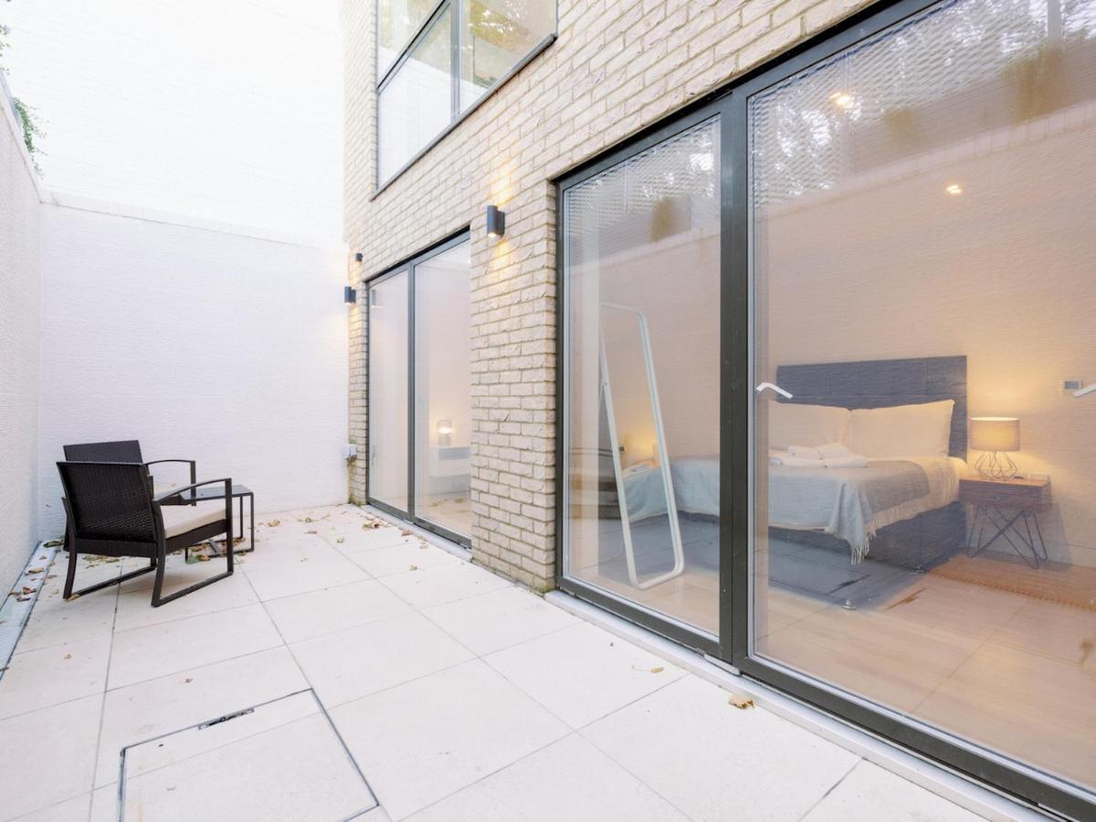 Case de vacanță Pass The Keys - Spacious Modern Flat With Garden, In South West *