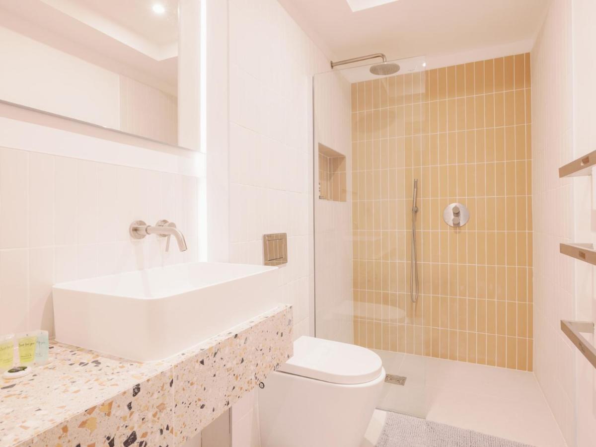 Case de vacanță Pass The Keys - Spacious Modern Flat With Garden, In South West